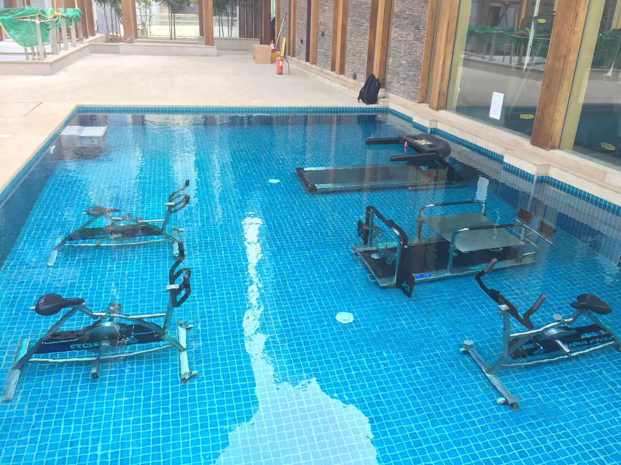 RCC therapy pool for a hospital hydrotherapy unit